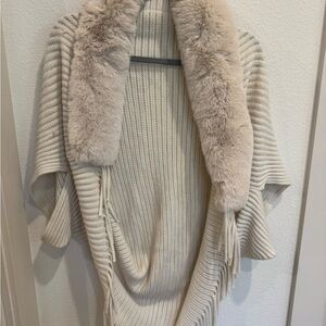 Elegant Cream Fur-Trimmed Women's Sweater